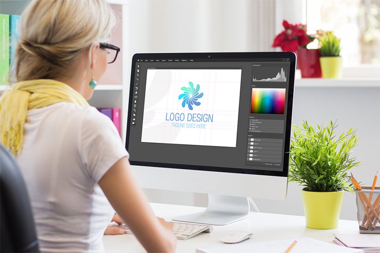4 Secrets Graphic Designers Won’t Reveal (Especially in Web Development)